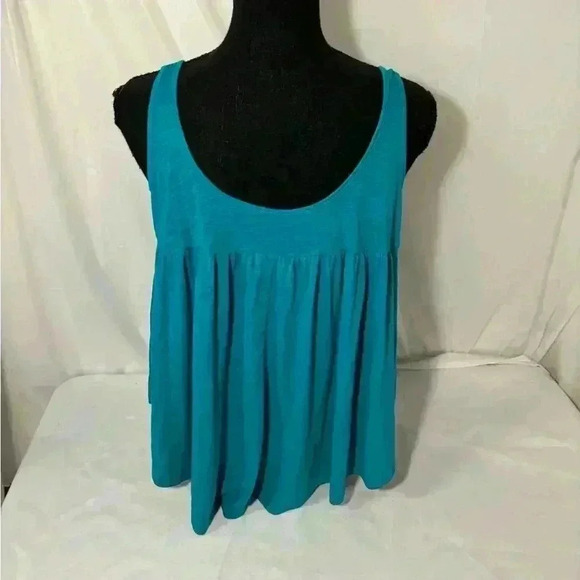 COPY - New with tags, womens size medium American eagle shirt, #A022 - Picture 1 of 3
